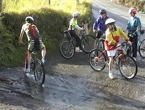 10 Oct 1993 · Ten Tors